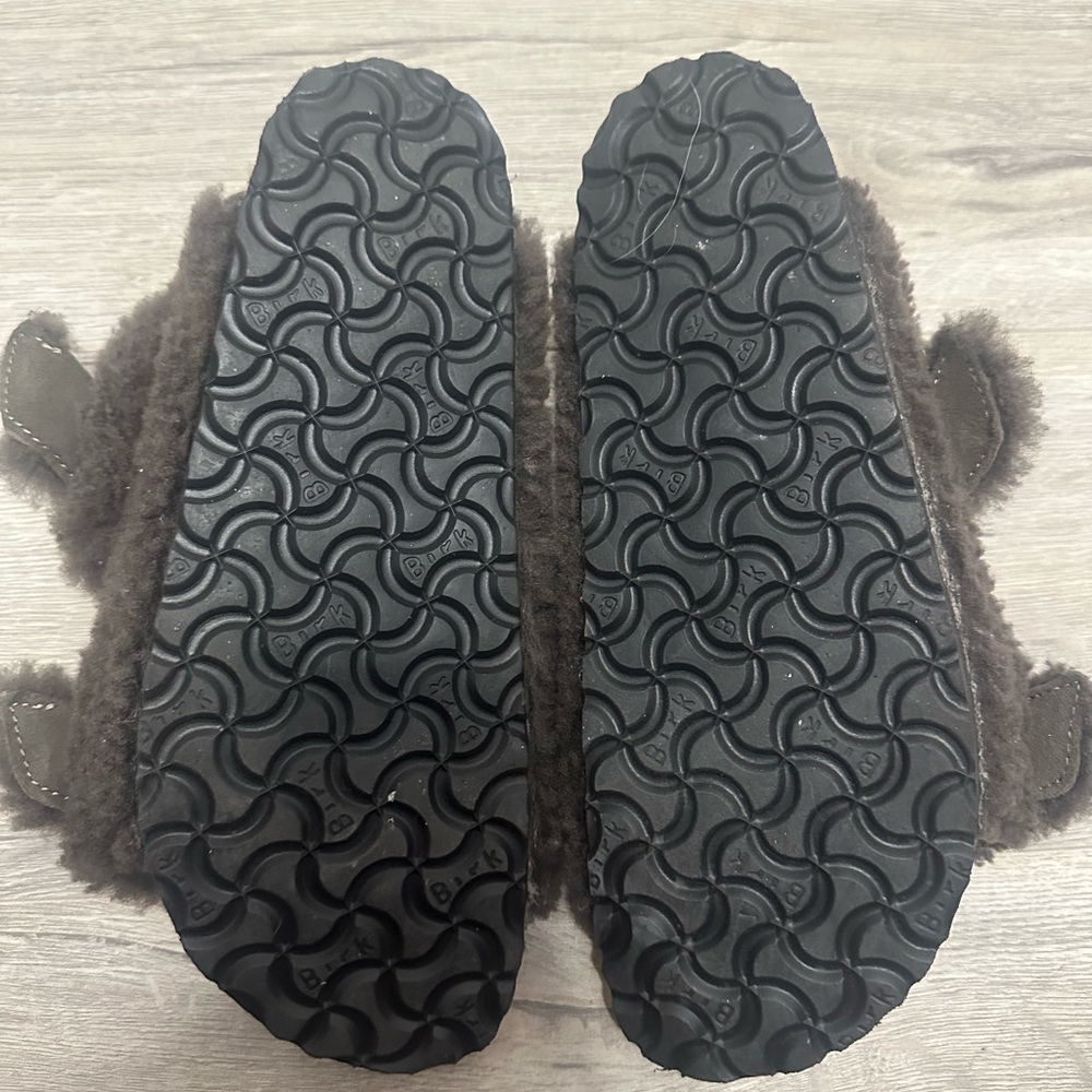 Birkenstock Big Buckle Sherling Sandals - Picture 5 of 6